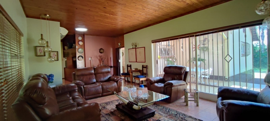 4 Bedroom Property for Sale in Eldoraigne Gauteng