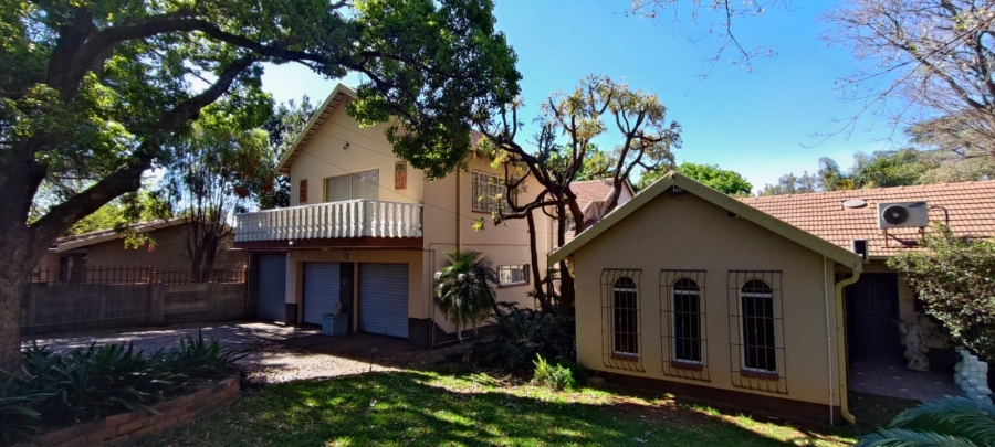4 Bedroom Property for Sale in Eldoraigne Gauteng