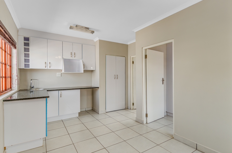 To Let 3 Bedroom Property for Rent in Kyalami Hills Gauteng