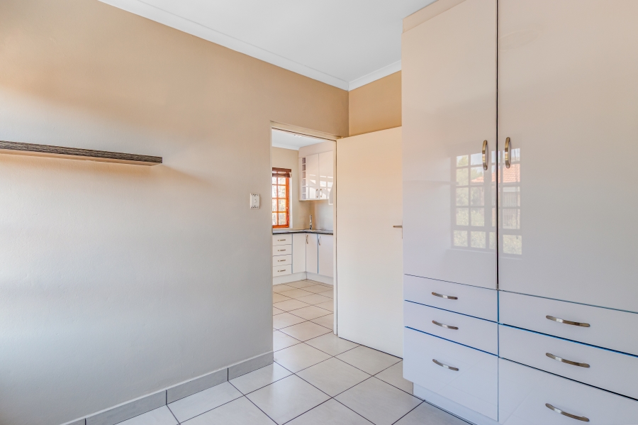 To Let 3 Bedroom Property for Rent in Kyalami Hills Gauteng