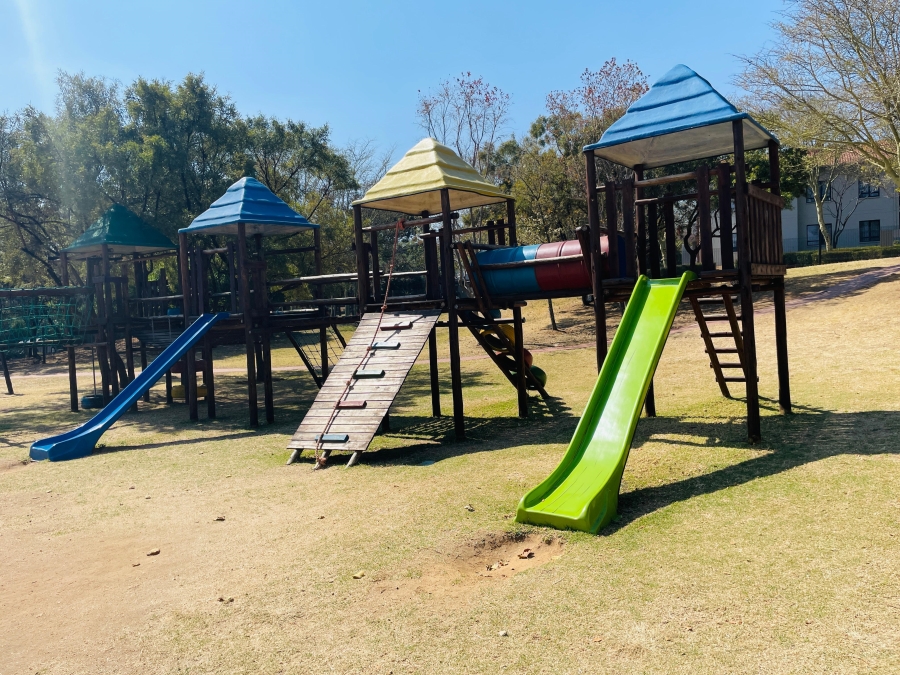 To Let 1 Bedroom Property for Rent in Jackal Creek Golf Estate Gauteng