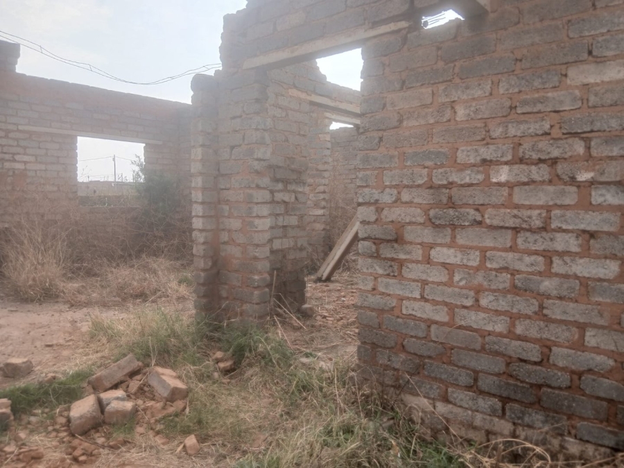 0 Bedroom Property for Sale in Mohlakeng Gauteng