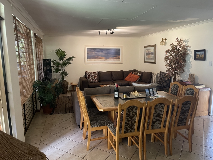 3 Bedroom Property for Sale in La Montagne Gauteng