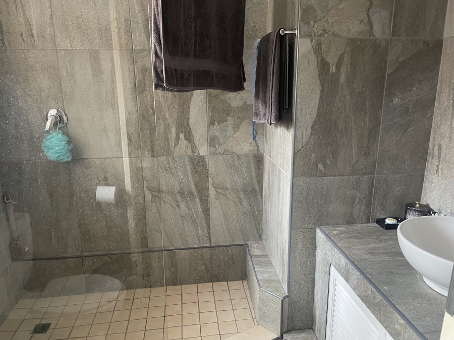 3 Bedroom Property for Sale in La Montagne Gauteng