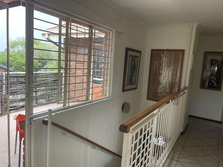 3 Bedroom Property for Sale in La Montagne Gauteng