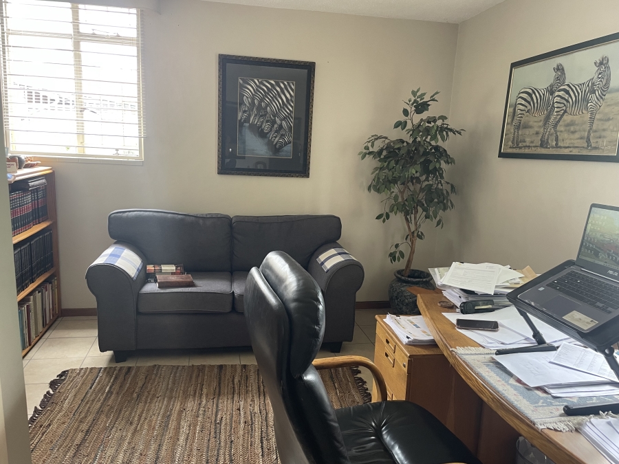 3 Bedroom Property for Sale in La Montagne Gauteng
