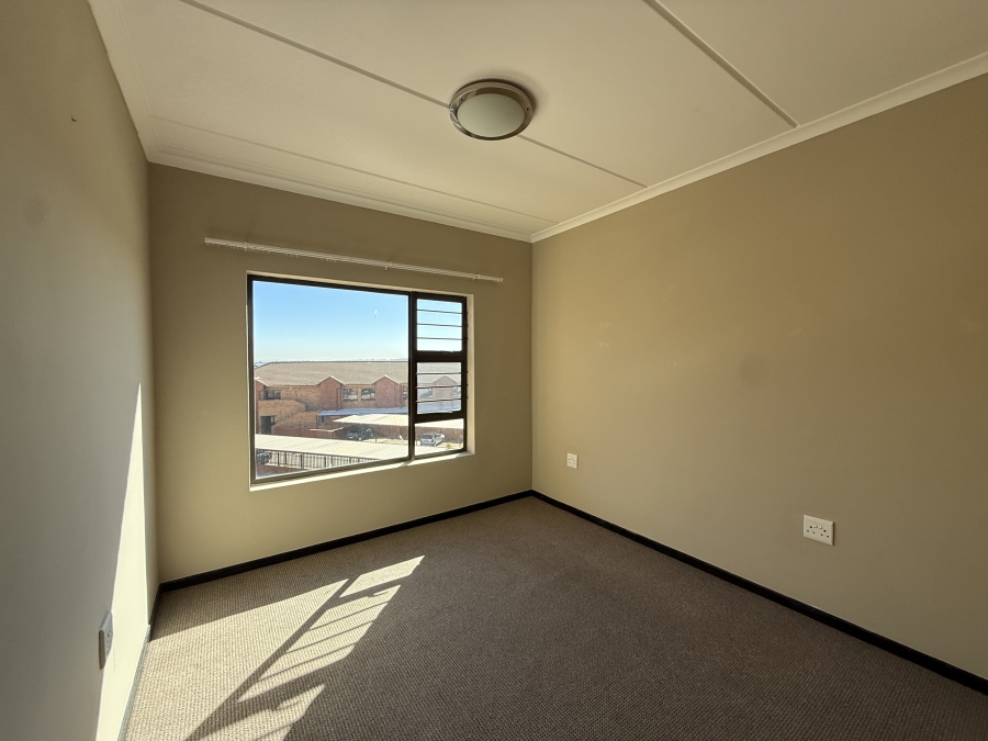 2 Bedroom Property for Sale in Homes Haven Gauteng