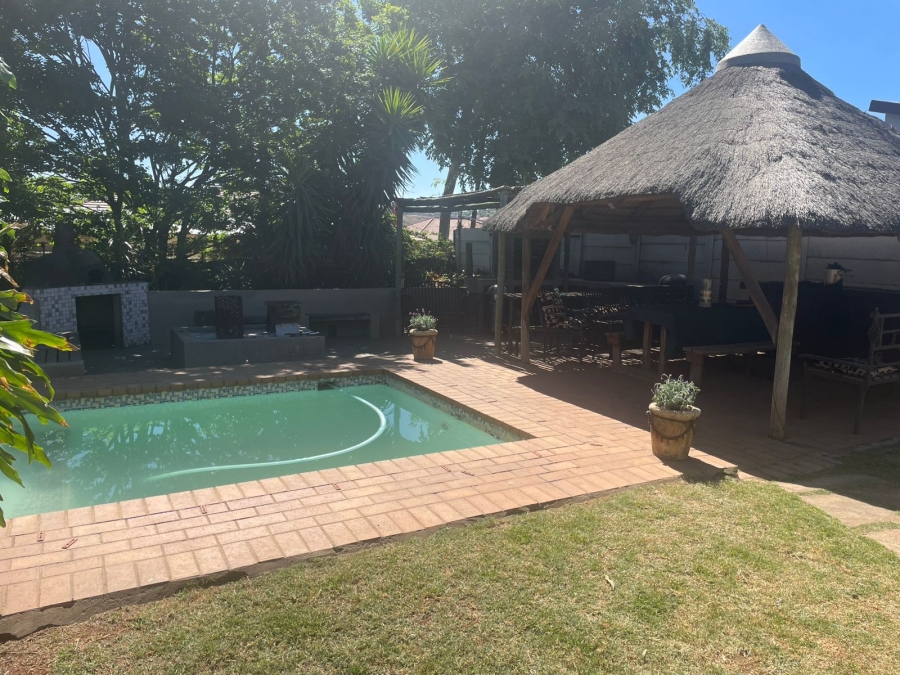 3 Bedroom Property for Sale in Wentworth Park Gauteng