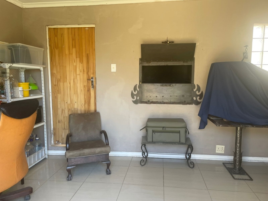 3 Bedroom Property for Sale in Wentworth Park Gauteng