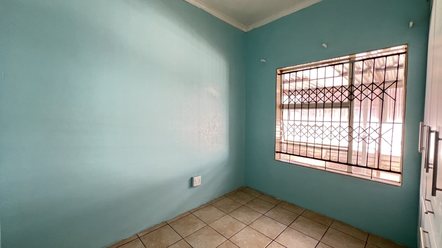 3 Bedroom Property for Sale in Greenhills Gauteng