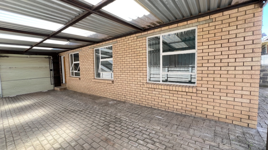 3 Bedroom Property for Sale in Greenhills Gauteng
