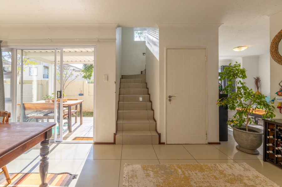 2 Bedroom Property for Sale in Broadacres Gauteng