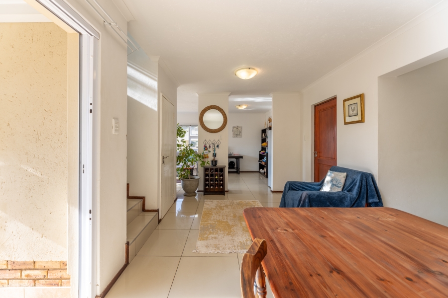 2 Bedroom Property for Sale in Broadacres Gauteng