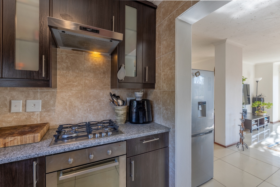 2 Bedroom Property for Sale in Broadacres Gauteng