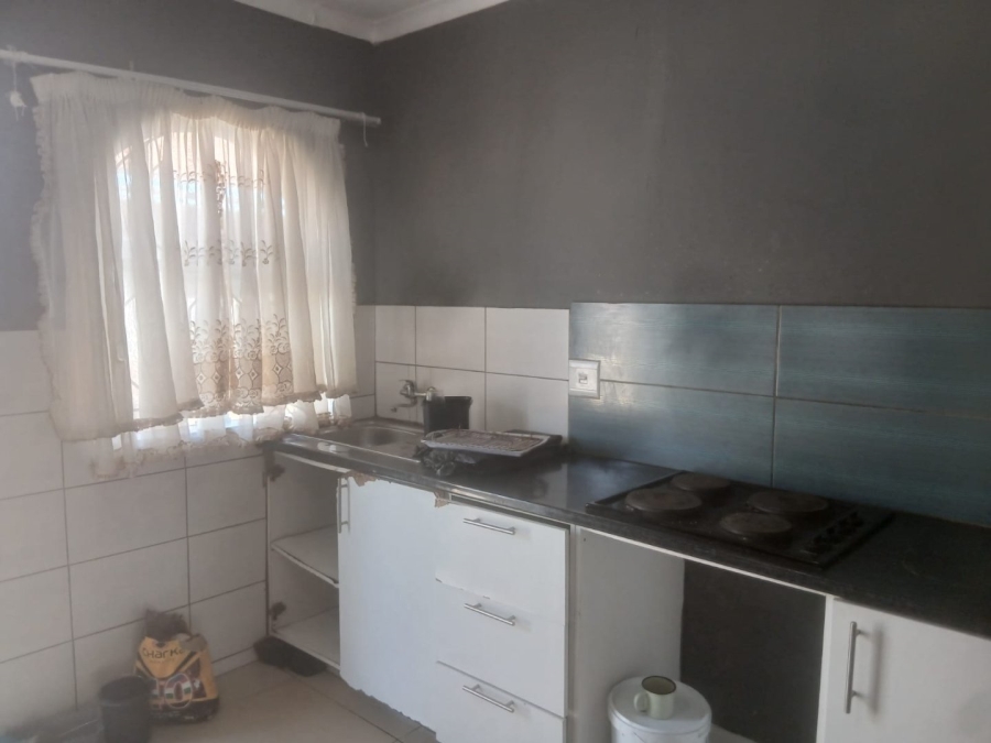 3 Bedroom Property for Sale in Mohlakeng Gauteng