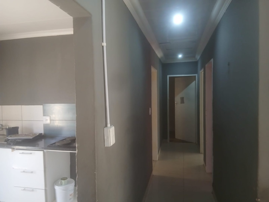 3 Bedroom Property for Sale in Mohlakeng Gauteng