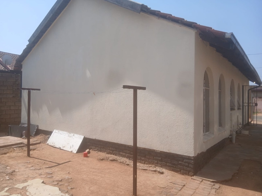 3 Bedroom Property for Sale in Mohlakeng Gauteng