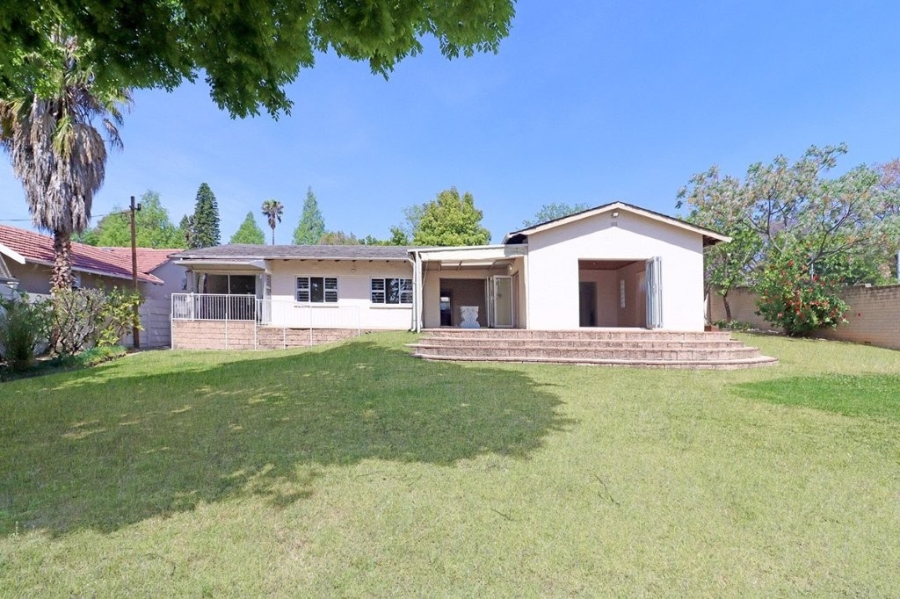 To Let 4 Bedroom Property for Rent in Glenhazel Gauteng