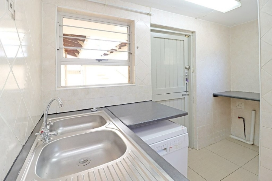To Let 4 Bedroom Property for Rent in Glenhazel Gauteng