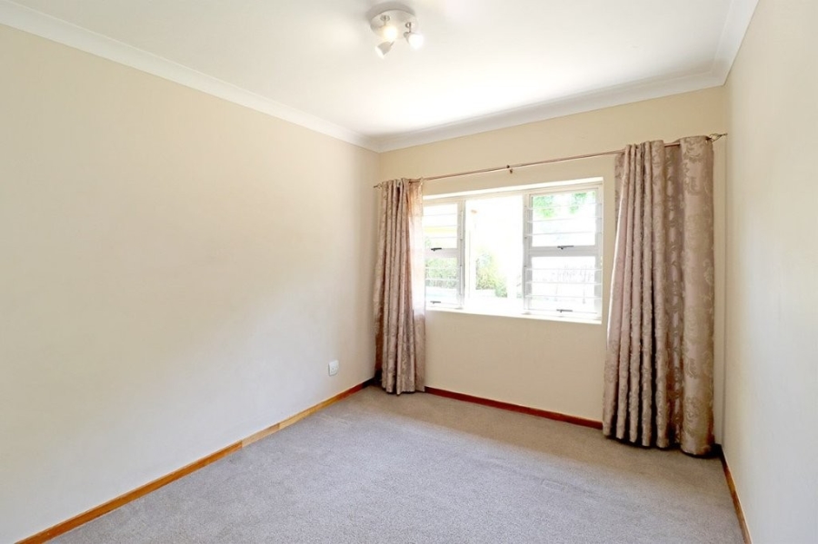 To Let 4 Bedroom Property for Rent in Glenhazel Gauteng