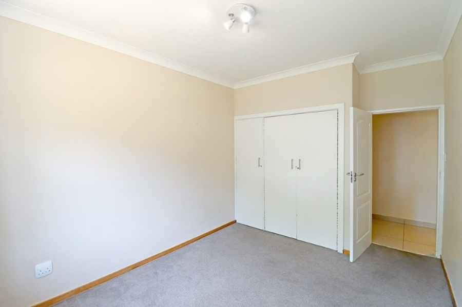 To Let 4 Bedroom Property for Rent in Glenhazel Gauteng