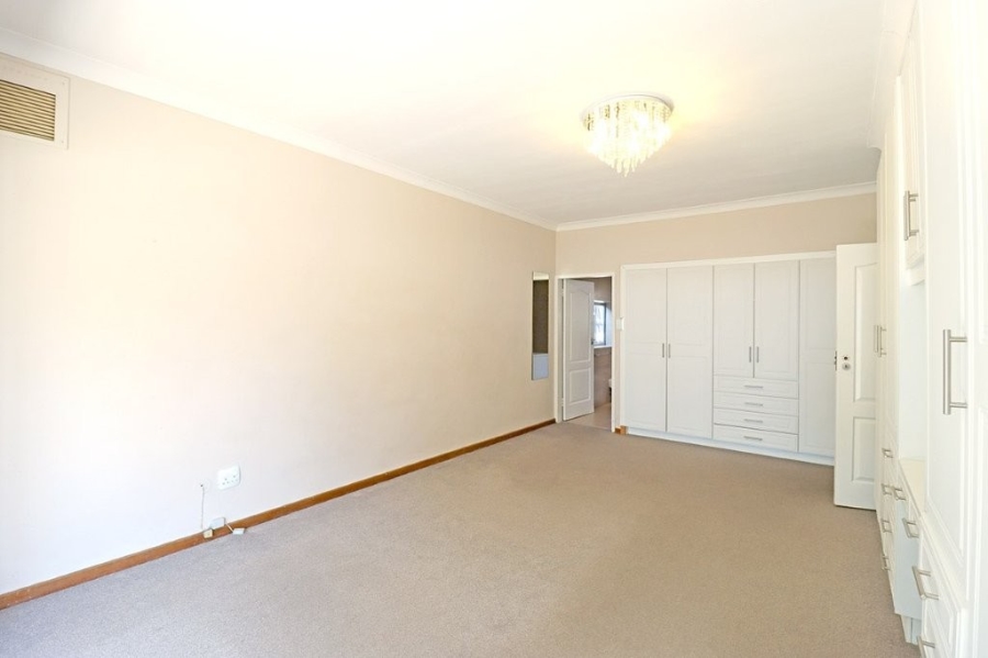 To Let 4 Bedroom Property for Rent in Glenhazel Gauteng