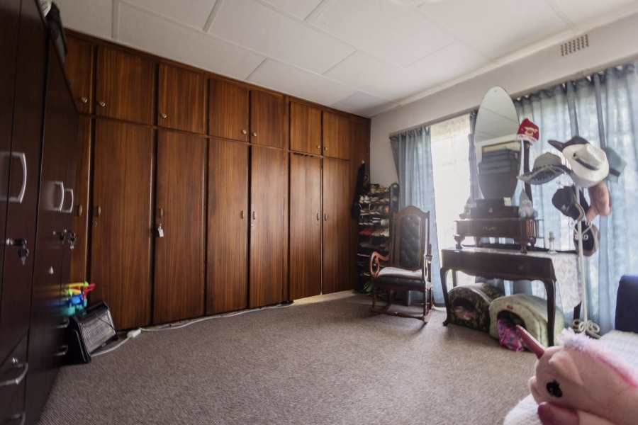 3 Bedroom Property for Sale in Tarlton Gauteng