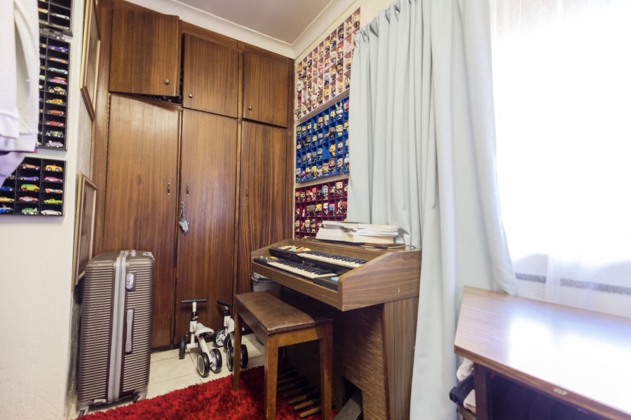 3 Bedroom Property for Sale in Tarlton Gauteng