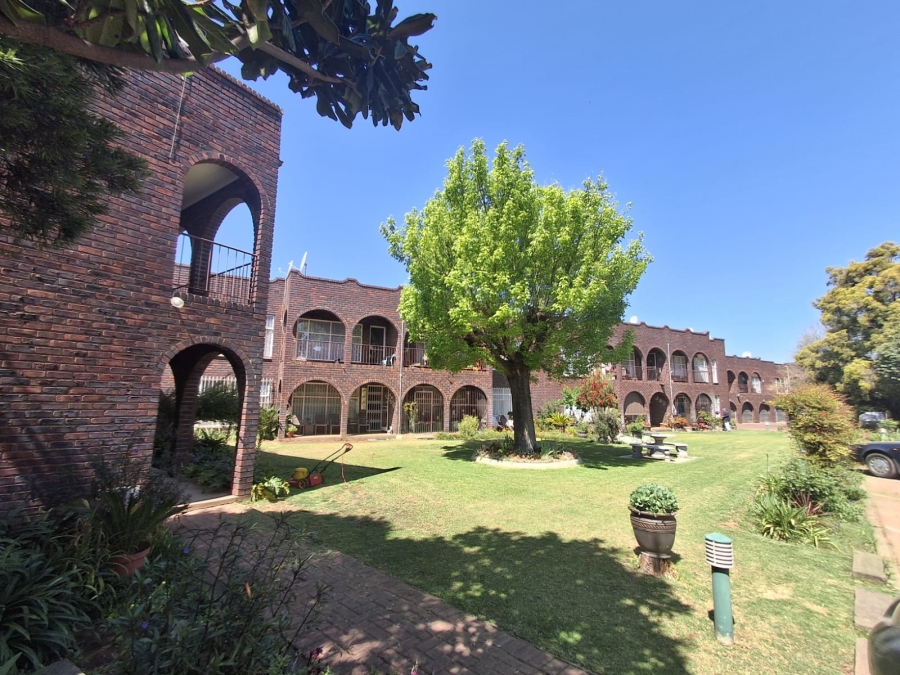 2 Bedroom Property for Sale in Three Rivers Gauteng