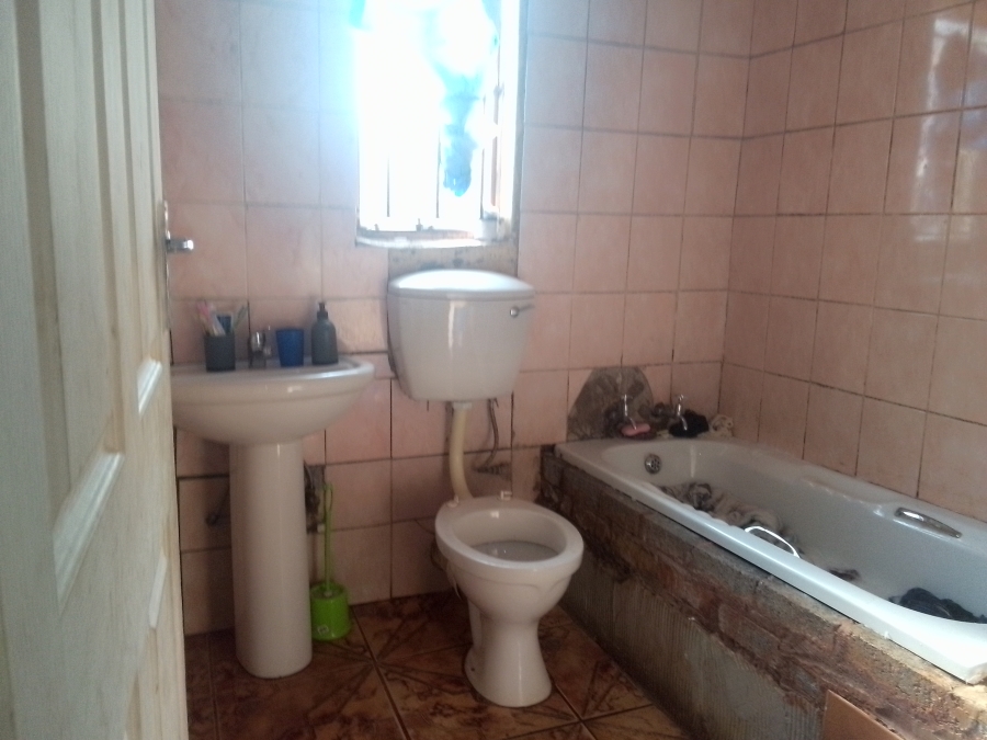 3 Bedroom Property for Sale in Kagiso Gauteng