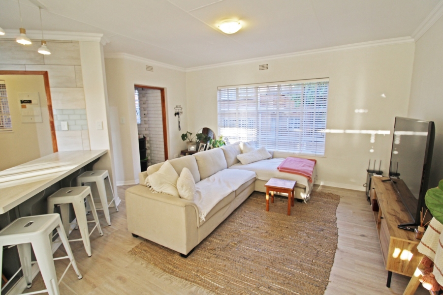 To Let 2 Bedroom Property for Rent in Bryanston Gauteng