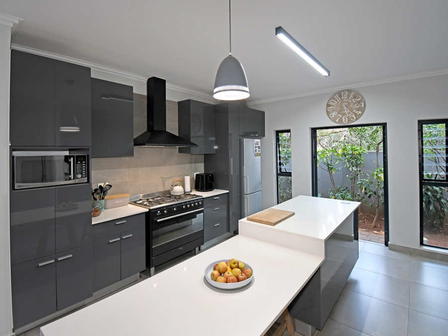 4 Bedroom Property for Sale in Bryanston Gauteng