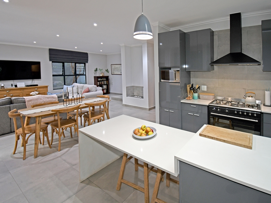 4 Bedroom Property for Sale in Bryanston Gauteng