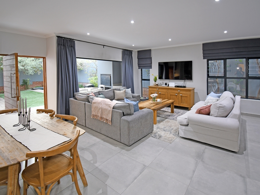 4 Bedroom Property for Sale in Bryanston Gauteng