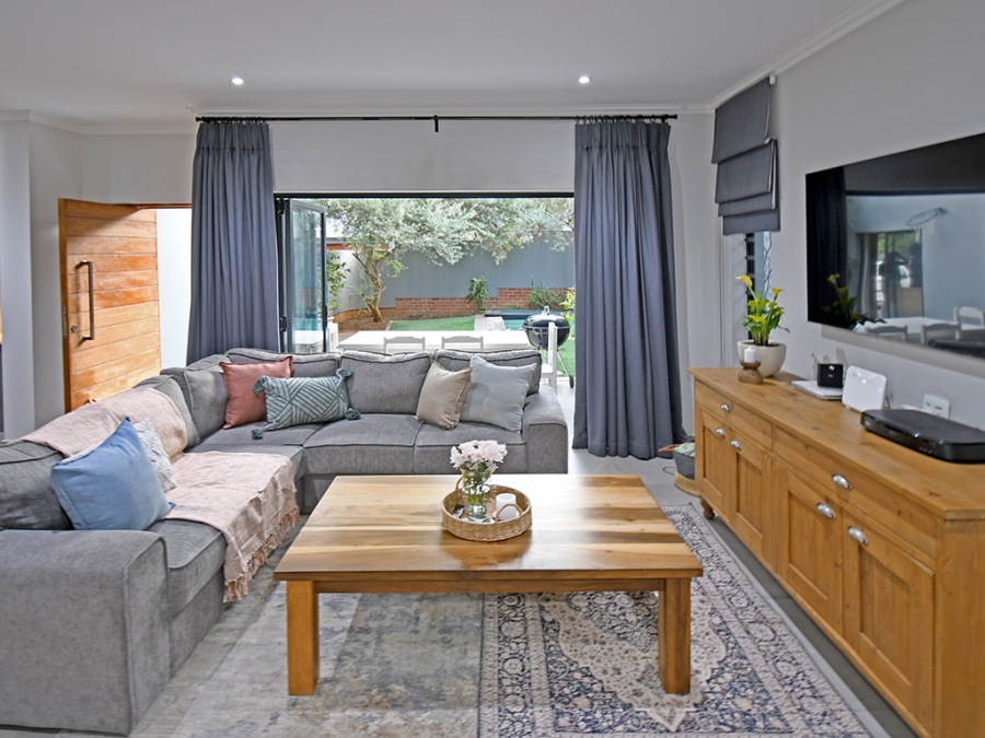 4 Bedroom Property for Sale in Bryanston Gauteng