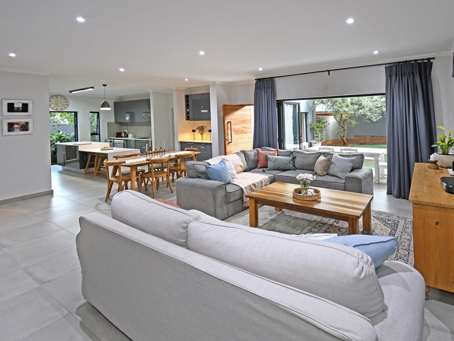 4 Bedroom Property for Sale in Bryanston Gauteng