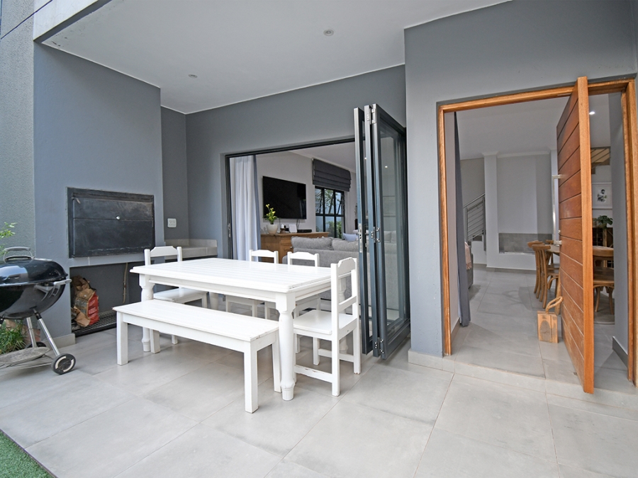 4 Bedroom Property for Sale in Bryanston Gauteng