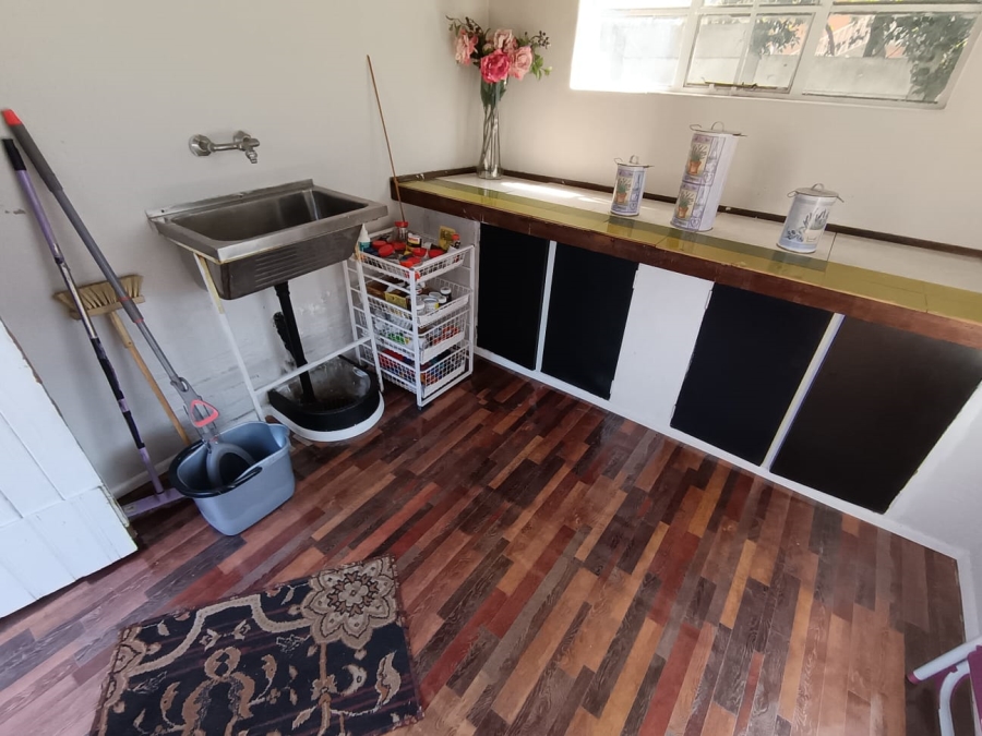 3 Bedroom Property for Sale in South Crest Gauteng