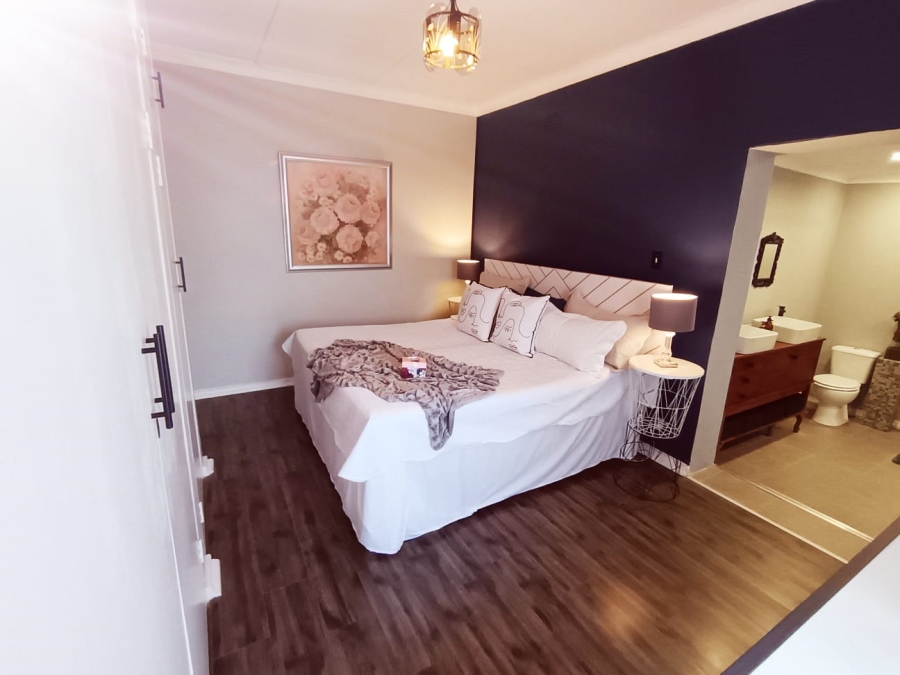 3 Bedroom Property for Sale in South Crest Gauteng