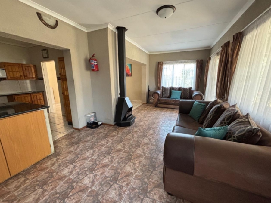 4 Bedroom Property for Sale in Mayberry Park Gauteng