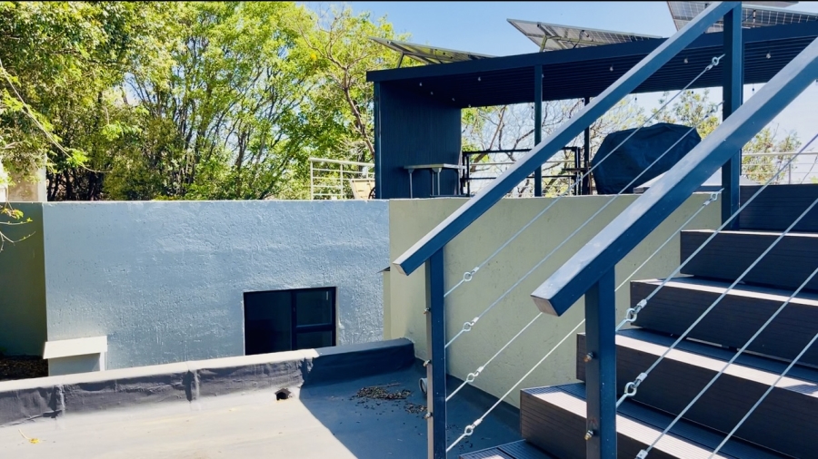 4 Bedroom Property for Sale in Northcliff Gauteng
