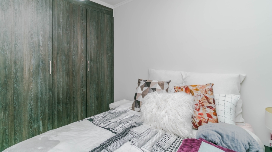 To Let 3 Bedroom Property for Rent in Olivedale Gauteng