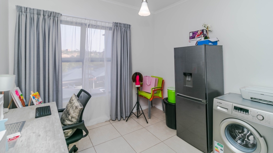 To Let 3 Bedroom Property for Rent in Olivedale Gauteng