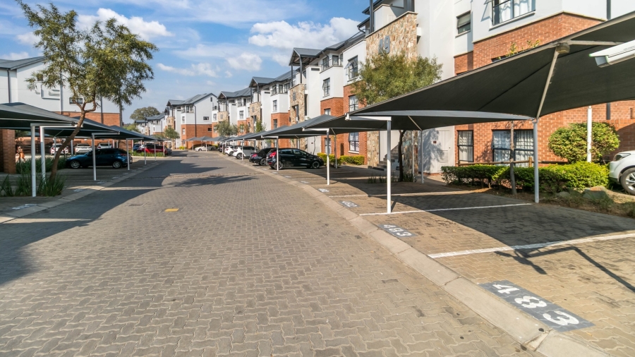 To Let 3 Bedroom Property for Rent in Olivedale Gauteng