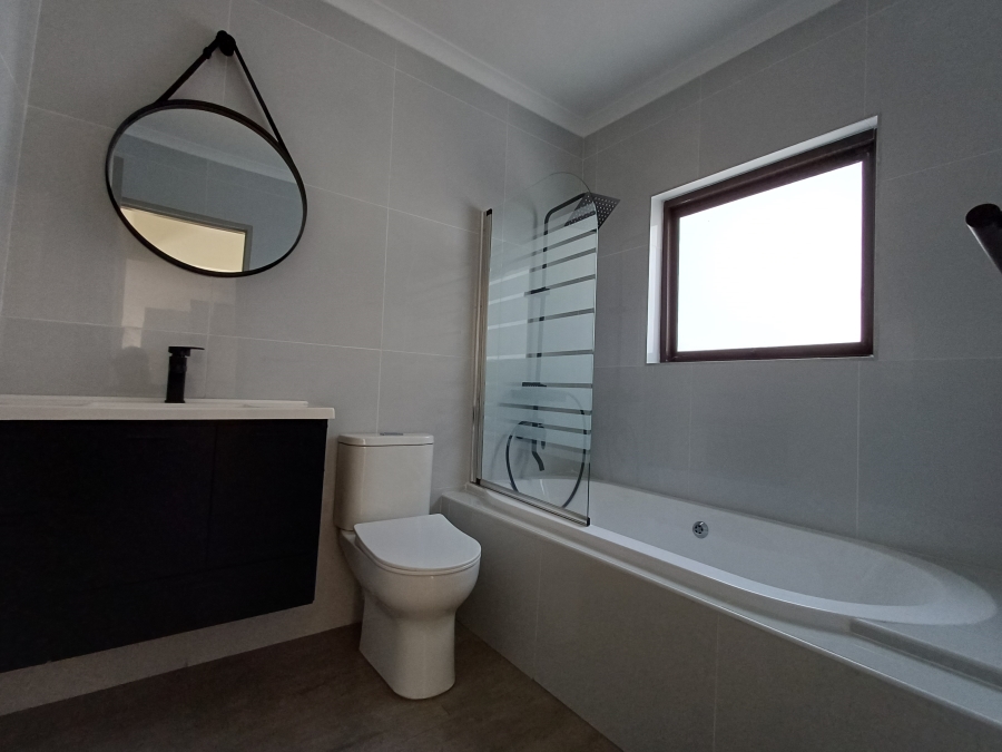 2 Bedroom Property for Sale in Marais Steyn Park Gauteng