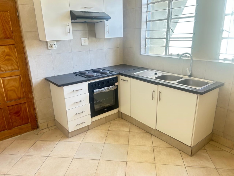 To Let 1 Bedroom Property for Rent in Albertville Gauteng