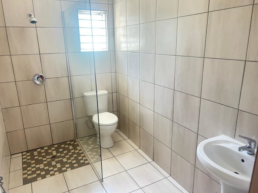 To Let 1 Bedroom Property for Rent in Albertville Gauteng