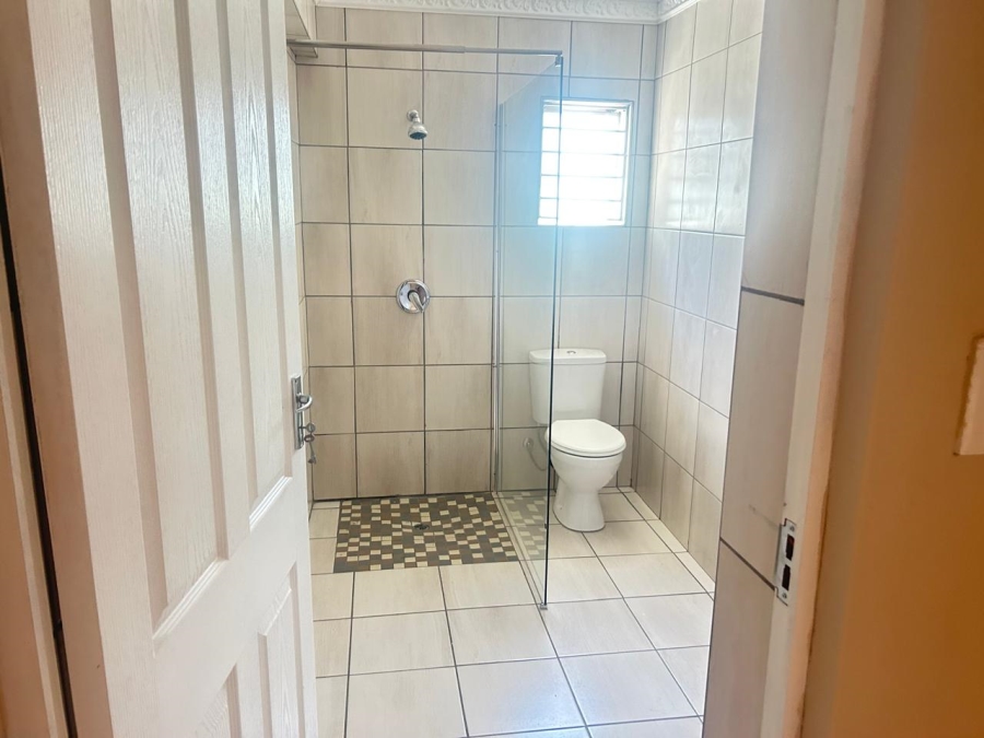 To Let 1 Bedroom Property for Rent in Albertville Gauteng
