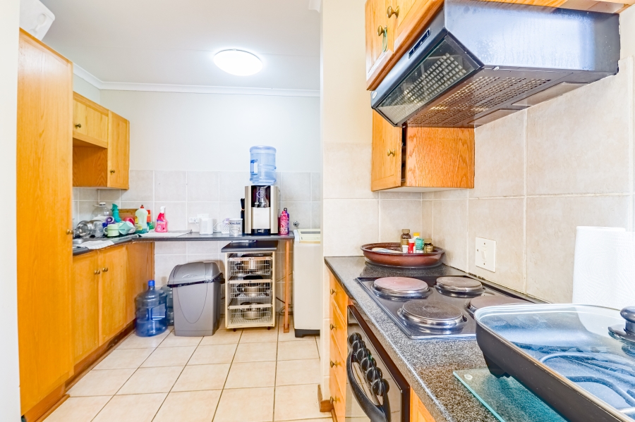 To Let 3 Bedroom Property for Rent in Silver Lakes Golf Estate Gauteng