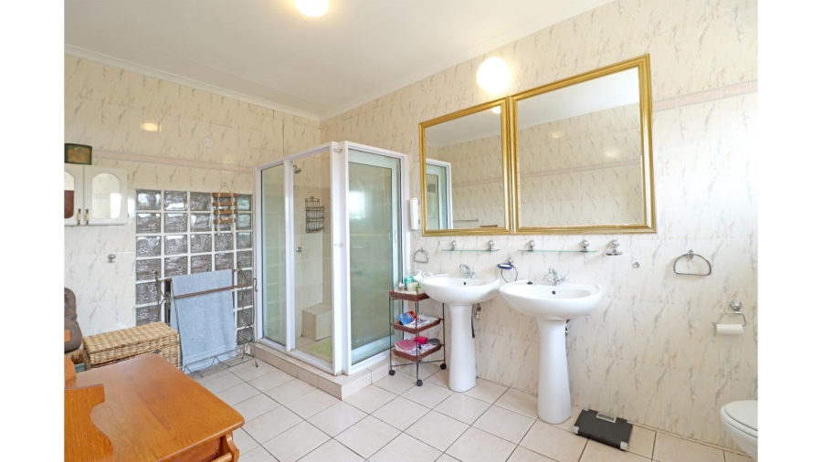 2 Bedroom Property for Sale in Sun Valley Gauteng